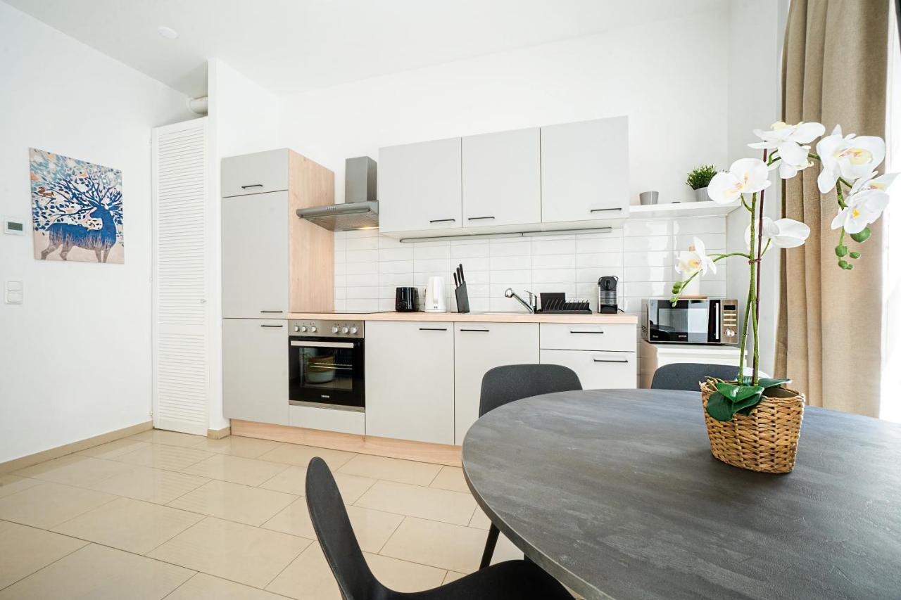 Modern And Lovely Apartment Next To Subway Station Wenen Buitenkant foto